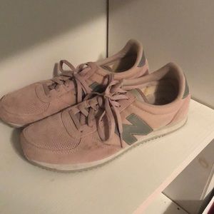 pink new balance shoes